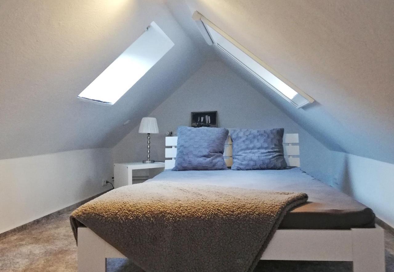 Ferienwohnung Im Forsthaus Am See Schwarz Екстериор снимка